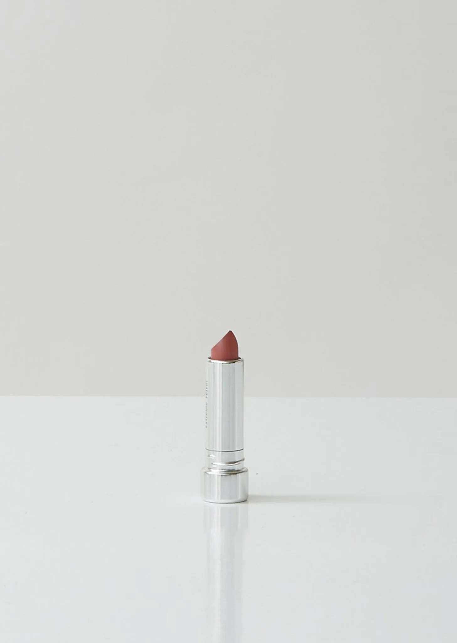 Extreme Velvet Lipstick - Nude Plum