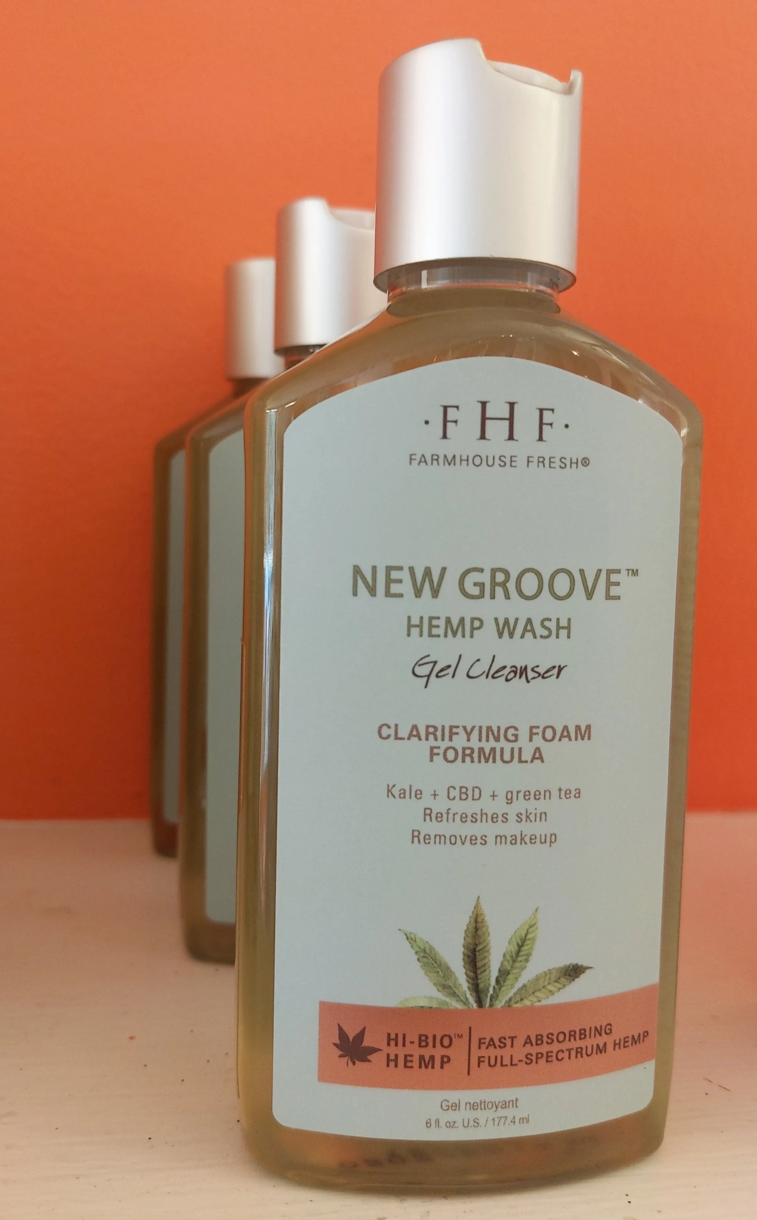 NEW GROOVE FOAM CLEANSER