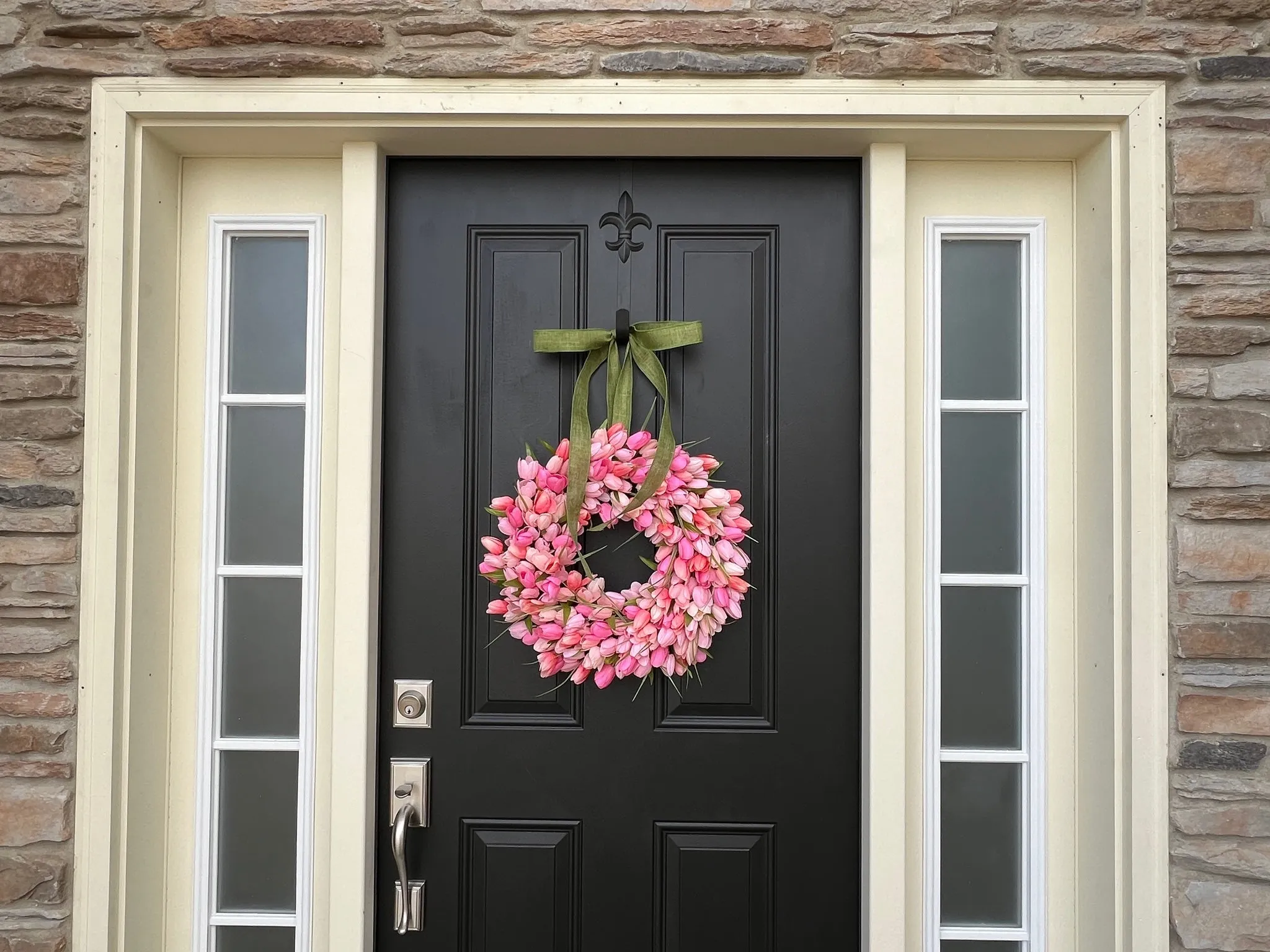 Peachy Pink Tulip Wreath