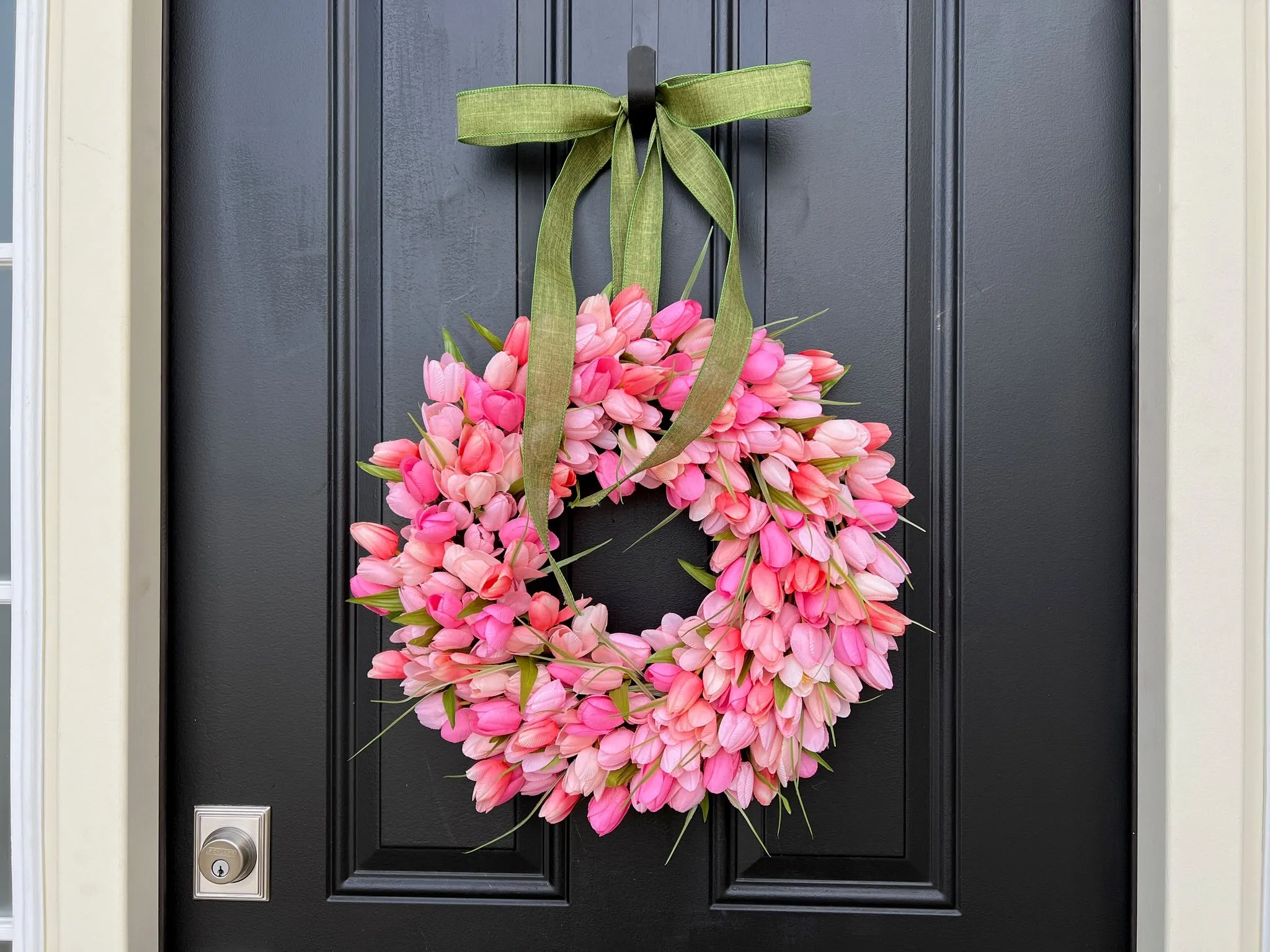 Peachy Pink Tulip Wreath