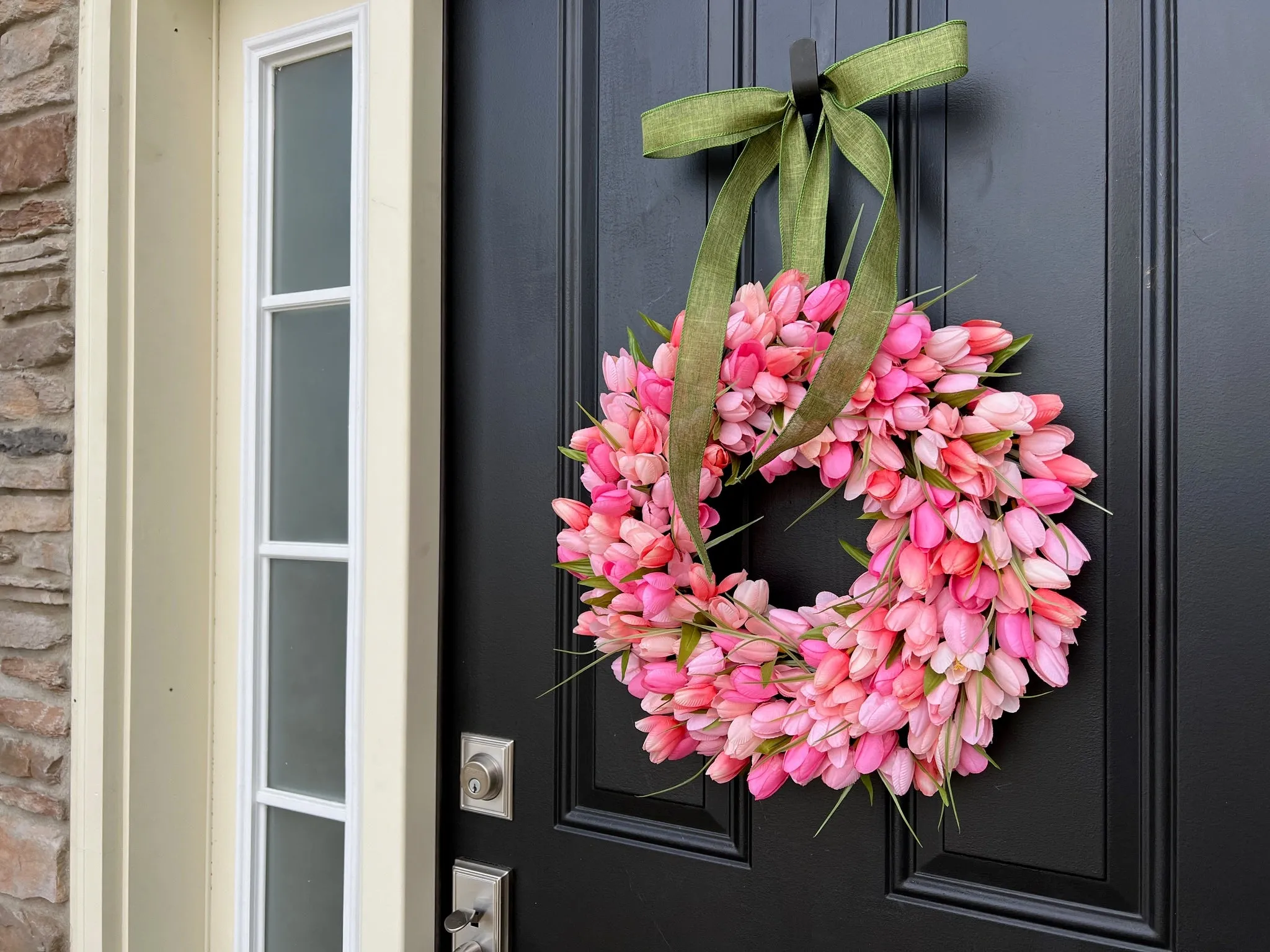 Peachy Pink Tulip Wreath