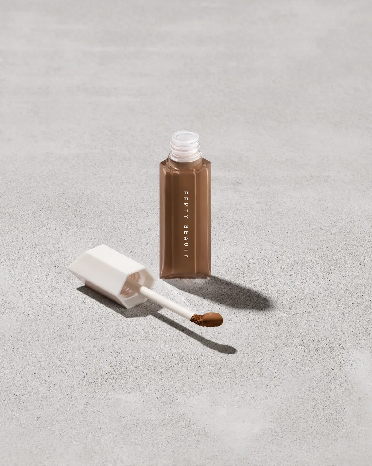 We're Even Hydrating Longwear Concealer — 430W